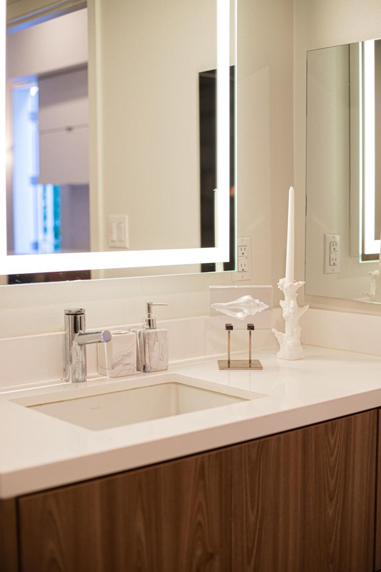 Luxury Apartment In The Prime Hollywood Location 洛杉矶 外观 照片